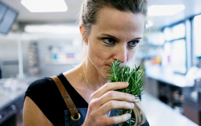 Denise Amann, Mizzi Green