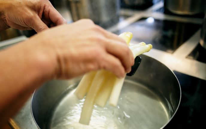 Spargel kochen, Restaurant Krone, Dornbirn