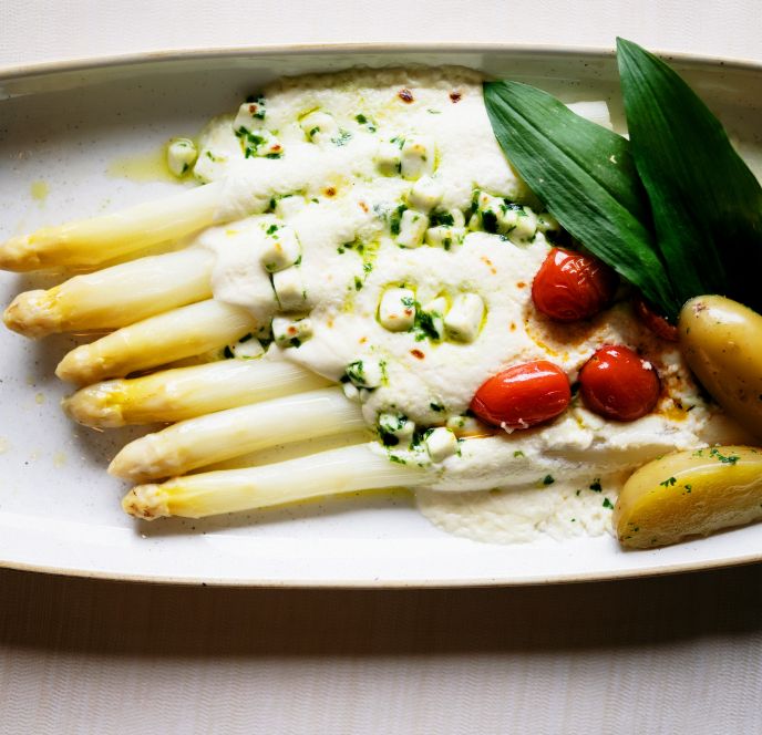 Spargel Gericht, Restaurant Krone, Dornbirn Spargel Gericht, Restaurant Krone, Dornbirn