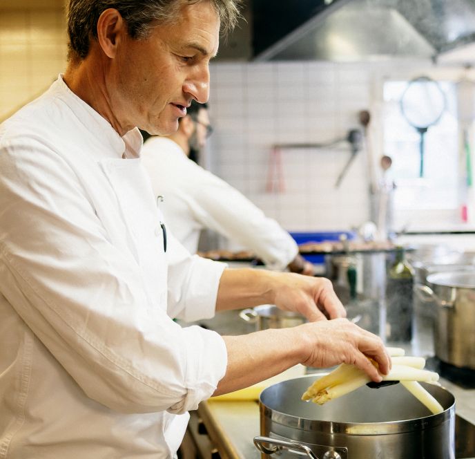 Küchenchef, Walter Feurstein, Restaurant Krone, Dornbirn Küchenchef, Walter Feurstein, Restaurant Krone, Dornbirn