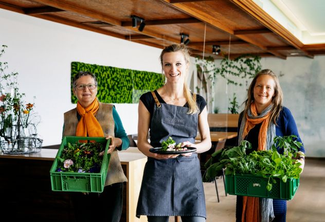 Mizzi Green und Wegewarte Mizzi Green und Wegewarte